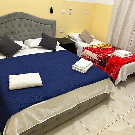 Bed and Breakfast Turati Termini Рим Екстер'єр фото