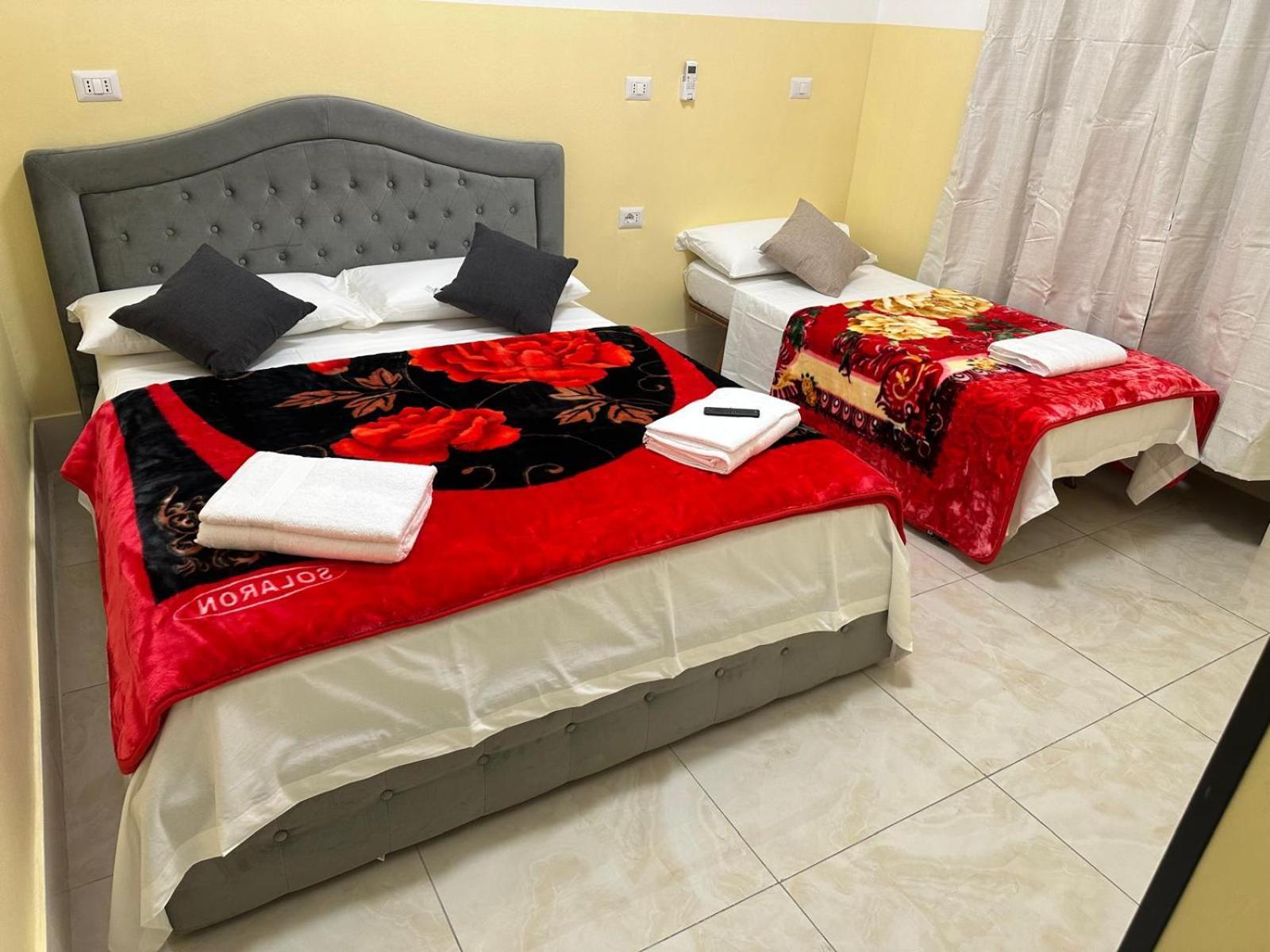 Bed and Breakfast Turati Termini Рим Екстер'єр фото