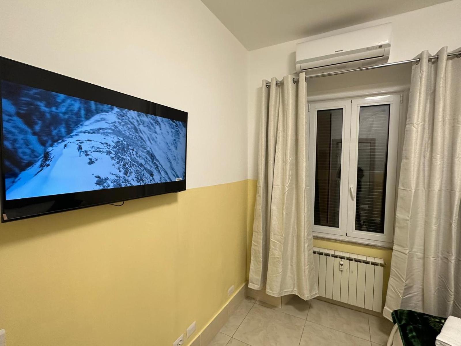 Bed and Breakfast Turati Termini Рим Екстер'єр фото