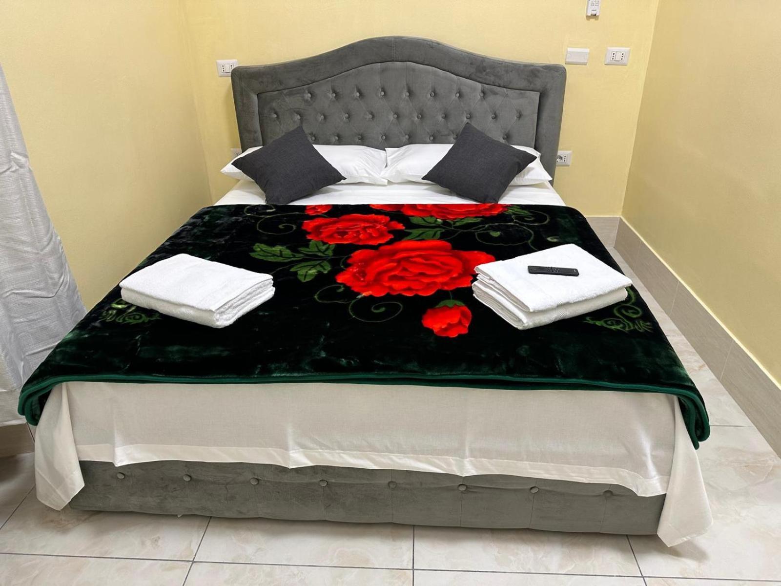 Bed and Breakfast Turati Termini Рим Екстер'єр фото