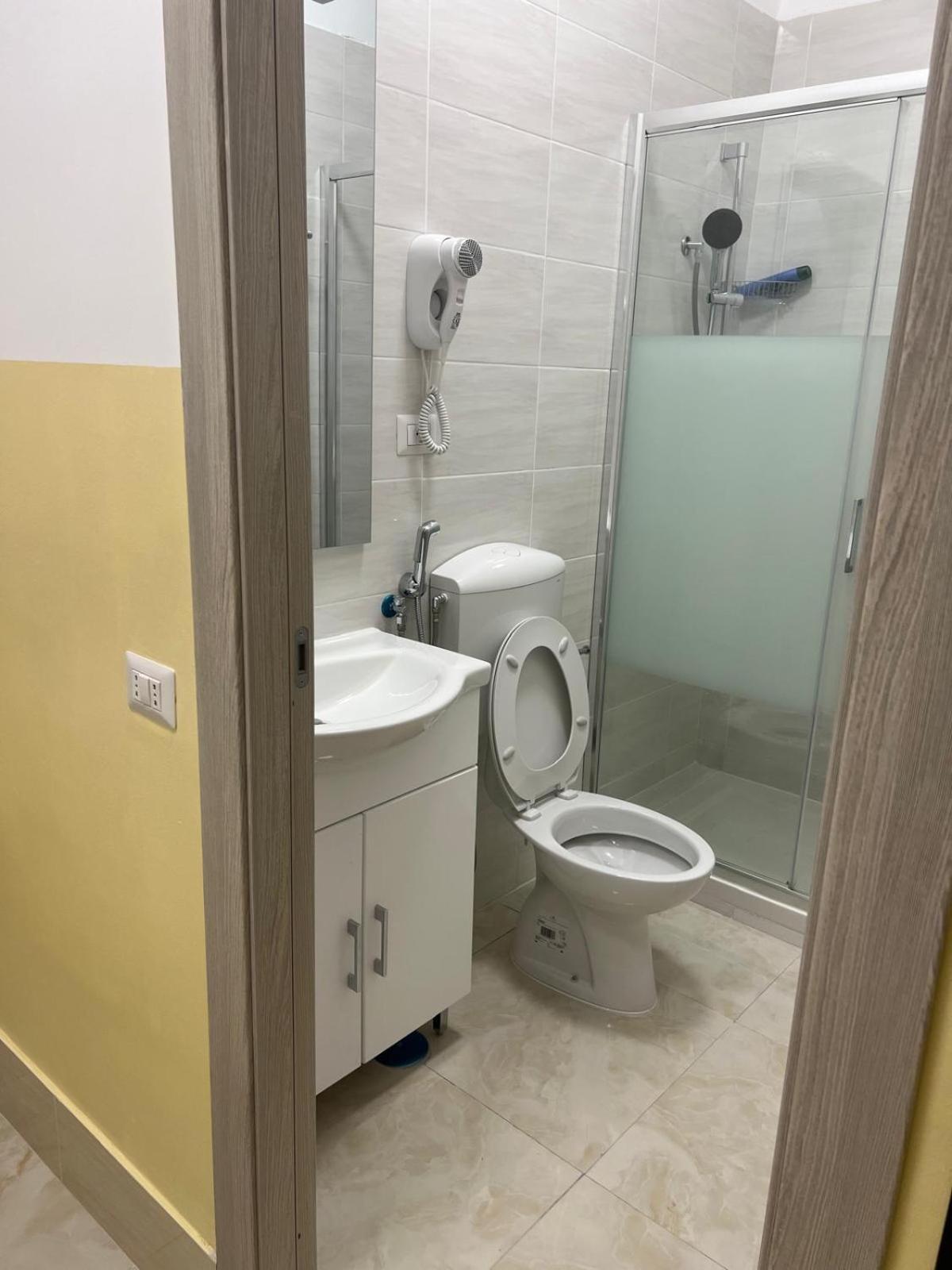 Bed and Breakfast Turati Termini Рим Екстер'єр фото